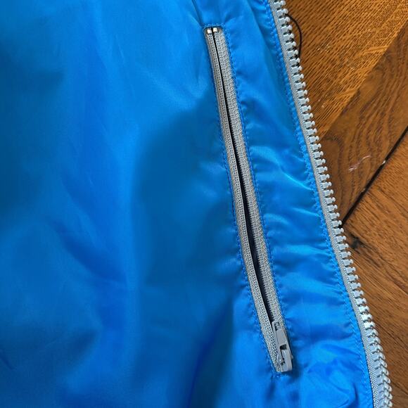 Montana State Bobcat Puffer Vest Black LARGE Pockets Football Unique Quilted MSU - Picture 6 of 8